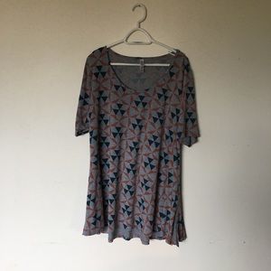 NWOT LuLaRoe Top